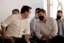 Nesta sexta-feira (5), o governador Carlos Massa Ratinho Junior e o diretor-geral de Itaipu, Joaquim Silva e Luna, estiveram no distrito de Santa Eliza, em Umuarama (Noroeste), para o lançamento da pedra fundamental da obra de revitalização da Estrada da Boiadeira.