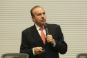 O presidente da cooperativa Lar, Irineo da Costa Rodrigues, apresentou nesta quarta-feira (10) ao governador Carlos Massa Ratinho Junior e aos secretários de Estado um plano de investimento de R$ 2,412 bilhões até 2024 na suinocultura e na avicultura, com previsão de dobrar a quantidade de funcionários diretos e alcançar 26 mil contratados. -  Curitiba, 10/02/2021  -  Foto: Jonathan Campos/AEN