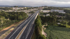 O governador Carlos Massa Ratinho Junior participou nesta quinta-feira (11) da inauguração do viaduto de acesso a Piraí do Sul e ao Santuário Nossa Senhora das Brotas, nos Campos Gerais. Ele está localizado no km 256 da PR-151 e foi construído em apenas dez meses pela concessionária CCR RodoNorte, que administra a ligação entre Ponta Grossa e Jaguariaíva.