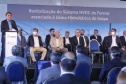 Governador Carlos Massa Ratinho Junior e presidente Jair Bolsonaro participam do evento de lançamento da revitalização do sistema elétrico de alta tensão de Furnas.   -  Foz do Iguaçu, 25/02/2021  - Foto Gilson Abreu/AEN