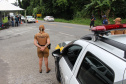 As forças policiais do Paraná fiscalizaram 1.333 estabelecimentos comerciais e realizaram 553 ações de dispersão de aglomeração entre a meia-noite de sábado (27) e as 7 horas desta segunda-feira (1º). Foram 138 prisões e 47 adolescentes apreendidos no primeiro final de semana de reforço na fiscalização das medidas de proteção contra a Covid-19. -  Curitiba, 01/03/2021  -  Foto: Divulgação SESP-PR