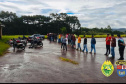 As forças policiais do Paraná fiscalizaram 1.333 estabelecimentos comerciais e realizaram 553 ações de dispersão de aglomeração entre a meia-noite de sábado (27) e as 7 horas desta segunda-feira (1º). Foram 138 prisões e 47 adolescentes apreendidos no primeiro final de semana de reforço na fiscalização das medidas de proteção contra a Covid-19. -  Curitiba, 01/03/2021  -  Foto: Divulgação SESP-PR
