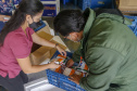 Paraná recebe mais 146,8 mil doses de vacinas contra Covid-19. O novo lote é da CovonaVac, desenvolvida pela Sinovac em parceria com o Instituto Butantan, e faz parte de uma nova remessa de 1,9 milhão de doses encaminhadas pela entidade paulista ao governo federal. - Curitiba, 03/02/2021  -  Foto: Gilson Abreu/AEN 