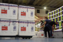O Governo do Estado começa a distribuição da uma nova remessa de vacinas contra o coronavírus nesta quinta-feira (18). - Foto: Américo Antonio/SESA
