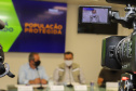 O secretário estadual de Saúde, Beto Preto, atende   a imprensa para explicar detalhes do Decreto 7.145/2021, publicado nesta sexta-feira (19). A normativa endurece as regras de isolamento social em municípios da Região Metropolitana de Curitiba. Foto: Geraldo Bubniak/AEN