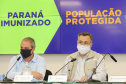 O secretário estadual de Saúde, Beto Preto, atende   a imprensa para explicar detalhes do Decreto 7.145/2021, publicado nesta sexta-feira (19). A normativa endurece as regras de isolamento social em municípios da Região Metropolitana de Curitiba. Foto: Geraldo Bubniak/AEN