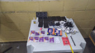 Agentes penitenciários do Grupo de Segurança Interna (GSI), com apoio da Polícia Militar, encaminharam na madrugada deste domingo (21) um homem à Delegacia após ele tentar invadir a Penitenciária Estadual de Cruzeiro do Oeste, na região Noroeste do Estado.  - Foto: Divulgação DEPEN-PR