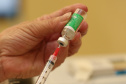 Paraná já vacinou 88,25% dos profissionais de saúde com a 1ª dose.
. Foto: Geraldo Bubniak/AEN