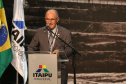 O governador Carlos Massa Ratinho Junior acompanha o  presidente Jair Bolsonaro nesta quarta-feira (7),   na transmissao de cargo do  diretor-geral brasileiro da Itaipu Binacional, o general João Francisco Ferreira .  07/04/2021 - Foto: Geraldo Bubniak/AEN