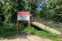 O Rio São João, às margens da Rodovia BR-376 e na altura do km 679 (sentido Sul), não deve ser utilizado como espaço de lazer, recreação e pesca. A orientação é do Instituto Água e Terra (IAT), vinculado à Secretaria do Desenvolvimento Sustentável e do Turismo (Sedest).  -  Curitiba, 08/04/2021  -  Foto: IAT/SEDEST