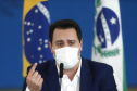 O governador Carlos Massa Ratinho Junior e o presidente da Assembleia Legislativa do Paraná, Ademar Traiano, lançaram nesta quarta-feira (14), no Palácio Iguaçu, a segunda edição do programa Paraná Mais Cidades, que disponibilizará meio bilhão para investimentos nos 399 municípios. Os recursos são do Tesouro Estadual e da sobra orçamentária do Poder Legislativo. -  Curitiba, 14/04/2021  -  Foto: Jonathan Campos/AEN