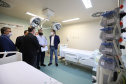 O governador Carlos Massa Ratinho Junior visita nesta quarta-feira (14) o Hospital Regional São Sebastião, na Lapa. A Secretaria de Estado da Saúde disponibiliza seis leitos de UTI no hospital. A unidade já conta com 40 leitos de enfermaria na estratégia de combate à Covid-19. 14/04/2021 - Foto: Geraldo Bubniak/AEN