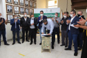 O governador Carlos Massa Ratinho Junior visita nesta quarta-feira (14) o Hospital Regional São Sebastião, na Lapa. A Secretaria de Estado da Saúde disponibiliza seis leitos de UTI no hospital. A unidade já conta com 40 leitos de enfermaria na estratégia de combate à Covid-19. 14/04/2021 - Foto: Geraldo Bubniak/AEN