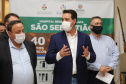 O governador Carlos Massa Ratinho Junior visita nesta quarta-feira (14) o Hospital Regional São Sebastião, na Lapa. A Secretaria de Estado da Saúde disponibiliza seis leitos de UTI no hospital. A unidade já conta com 40 leitos de enfermaria na estratégia de combate à Covid-19. 14/04/2021 - Foto: Geraldo Bubniak/AEN