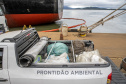 Todo óleo usado dos navios, recolhido no Porto de Paranaguá, tem como destino a reciclagem. A coleta do resíduo oleoso das embarcações é um dos serviços de apoio essenciais para a atividade portuária. Durante todo o ano de 2020 foram coletados 4.061.302 litros pelas cinco empresas atualmente cadastradas. - Paranaguá, 06/05/2021  -  Foto: Claudio Neves/Portos do Paraná