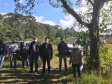 Técnicos da Cohapar e da Prefeitura de Rio Azul vistoriaram nesta quinta-feira (20) um terreno que poderá ser usado para a construção de novas casas populares na cidade, na região Centro-Sul do Paraná. O objetivo dos órgãos é ampliar os investimentos em habitação para o município, que já possui outros dois projetos em andamento e somam R$ 6,7 milhões de investimentos públicos para atendimento da população. (Foto: Alessandro Vieira / AEN)