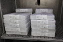 A Secretaria de Estado da Saúde (Sesa) recebeu na noite desta quarta-feira (26) a quarta remessa de vacinas contra a Covid-19 da Pfizer/BioNTech. O quantitativo de 37.440 doses faz parte da 21ª remessa de distribuição do Ministério da Saúde.  -  Curitiba, 26/05/2021  -  Foto: Ari Dias/AEN