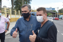 O Paraná começou a vacinar trabalhadores portuários e aeroportuários contra a Covid-19 nesta sexta-feira (28). As doses da vacina AstraZeneca/Fiocruz destinadas a estes grupos foram enviadas pelo Ministério da Saúde nesta semana. -  Paranaguá, 28/05/2021  -  Foto: Américo Antonio/SESA