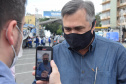 O Paraná começou a vacinar trabalhadores portuários e aeroportuários contra a Covid-19 nesta sexta-feira (28). As doses da vacina AstraZeneca/Fiocruz destinadas a estes grupos foram enviadas pelo Ministério da Saúde nesta semana. -  Paranaguá, 28/05/2021  -  Foto: Américo Antonio/SESA