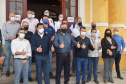 O Paraná começou a vacinar trabalhadores portuários e aeroportuários contra a Covid-19 nesta sexta-feira (28). As doses da vacina AstraZeneca/Fiocruz destinadas a estes grupos foram enviadas pelo Ministério da Saúde nesta semana. -  Paranaguá, 28/05/2021  -  Foto: Américo Antonio/SESA