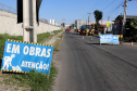 Pinhais tem rua revitalizada e constrói novas calçadas com apoio do Estado. Foto: Ari Dias/AEN