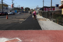 Pinhais tem rua revitalizada e constrói novas calçadas com apoio do Estado. Foto: Ari Dias/AEN