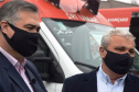 O Governo do Estado realizou nesta terça-feira (1º) a entrega de cinco ambulâncias de suporte básico para ampliação da cobertura do Serviço de Atendimento Móvel de Urgência (Samu) na 4ª Regional de Saúde de Irati, região Centro-Sul do Paraná. Os veículos somam R$ 850 mil em investimentos ? R$ 170 mil cada.  -=  Curitiba, 01/06/2021  -  Foto: Américo Antonio/SESA