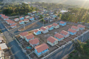 Construtoras interessadas em firmar parcerias com o Governo do Estado para a construção de casas populares podem se habilitar, a partir desta sexta-feira (2), no novo Chamamento Público do programa Casa Fácil Paraná. O edital está disponível no site da Cohapar e prevê a concessão de subsídios de R$ 15 mil por família em imóveis financiados pelo Governo Federal. (Foto: Alessandro Vieira )