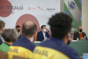 Governador Carlos Massa Ratinho Junior durante solenidade de lançamento nesta quinta-feira (08) no Palácio Iguaçu da campanha Torcida Paraná em Tóquio. O Estado terá a maior delegação de atletas da história do Paraná está na fase final de preparação para os Jogos Olímpicos e Paralímpicos Tóquio-2020 com 35 atletas.Foto Gilson Abreu/AEN