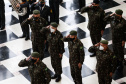 O governador Carlos Massa Ratinho Junior recebeu nesta sexta-feira (9), no Palácio Iguaçu, o comandante-geral do Exército Brasileiro, general Paulo Sérgio Nogueira de Oliveira, e uma comitiva com o alto comando da instituição militar. - Curitiba, 09/07/2021 - Foto: Jonathan Campos/AEN