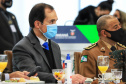 O governador Carlos Massa Ratinho Junior recebeu nesta sexta-feira (9), no Palácio Iguaçu, o comandante-geral do Exército Brasileiro, general Paulo Sérgio Nogueira de Oliveira, e uma comitiva com o alto comando da instituição militar. - Curitiba, 09/07/2021 - Foto: José Fernando Ogura/AEN