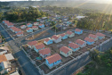 Trinta famílias de Sâo João do Triunfo participaram nesta quinta-feira (15), na Câmara Municipal, do sorteio que definiu as casas que serão ocupadas por cada uma delas no Residencial José Euclides dos Santos Neto. O empreendimento faz parte do programa Casa Fácil Paraná e será entregue aos beneficiários entre o fim de julho e o início de agosto. (Foto: Alessandro Vieira/AEN)