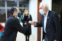 O governador em exercício Darci Piana, conheceu nesta quarta-feira (21), em Londrina, na Região Norte, as instalações da Fiação Bratac, um dos principais elos da cadeia no Estado, responsável pela produção do bicho-da-seda e do fio e também pela comercialização do produto final.  -  Londrina, 21/07/2021  -  Foto: José Fernando Ogura/AEN