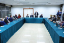 O governador em exercício Darci Piana, conheceu nesta quarta-feira (21), em Londrina, na Região Norte, as instalações da Fiação Bratac, um dos principais elos da cadeia no Estado, responsável pela produção do bicho-da-seda e do fio e também pela comercialização do produto final.  -  Londrina, 21/07/2021  -  Foto: José Fernando Ogura/AEN