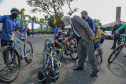 O Governo do Estado lança nesta terça-feira (10) o Programa Pedala Paraná. O vice-governador Darci Piana, a primeira-dama Luciana Saito Massa, o superintendente do Esporte, Helio Wirbiski, e o secretário de Estado da Saúde, Beto Preto, participam da cerimônia, que também reunirá ciclistas e a comunidade esportiva.Foto: Valdelino Pontes
