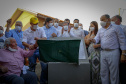 Trinta e duas famílias que viviam em condições precárias ou pagavam aluguel na cidade de Flórida, no Noroeste do Paraná, realizaram nesta quinta-feira (12) o sonho da casa própria. Elas receberam as chaves de suas novas moradias das mãos do governador Carlos Massa Ratinho Junior e não precisarão pagar nada por elas.  -  Flórida, 12/08/2021  -  Foto: Gilson abreu/AEN