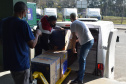 O Paraná recebeu nesta sexta-feira (20) mais 325.660 doses de vacinas contra a Covid-19. O lote enviado pelo Ministério da Saúde foi dividido em duas remessas, com 138.060 imunizantes produzidos pela Pfizer e 187.600 doses da CoronaVac. A distribuição para as 22 regionais que formam o sistema de saúde estadual começa já nesta sexta. -  Curitiba, 20/08/2021  -  Foto: Américo Antonio/SESA