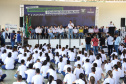 Governador entrega novos uniformes para alunos da escola cívico-militar de Jandaia do Sul  -  Jandaia do Sul, 03/09/2021  -  Foto: Ari Dias/AEN