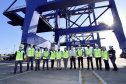 As obras e projetos em desenvolvimento nos portos do Paraná foram apresentados, nesta sexta-feira (10), para representantes da Agência Nacional de Transportes Terrestres (ANTT) e ministérios da Infraestrutura (Minfra) e Economia. A comitiva nacional visitou a sede administrativa da administração dos portos de Paranaguá e Antonina com o Grupo de Trabalho do Plano Estadual Ferroviário (GT Ferrovias).  -  Paranaguá, 10/09/2021  -  Foto: Claudio Neves/Portos do Paraná