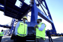 As obras e projetos em desenvolvimento nos portos do Paraná foram apresentados, nesta sexta-feira (10), para representantes da Agência Nacional de Transportes Terrestres (ANTT) e ministérios da Infraestrutura (Minfra) e Economia. A comitiva nacional visitou a sede administrativa da administração dos portos de Paranaguá e Antonina com o Grupo de Trabalho do Plano Estadual Ferroviário (GT Ferrovias).  -  Paranaguá, 10/09/2021  -  Foto: Claudio Neves/Portos do Paraná