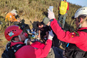 O Corpo de Bombeiros resgatou com vida um homem que estava perdido há seis dias, na região do Pico Paraná, neste domingo (12/09), após mais de 120 horas de operação. Foi mobilizada uma grande estrutura para busca e resgate da vítima por meio do Grupo de Operações de Socorro Tático (GOST).  -  Foto: BPMOA/GOST