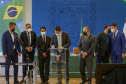O governador Carlos Massa Ratinho Junior assina nesta quarta-feira (15), o decreto da última etapa de transferência de custódia dos presos das carceragens da Polícia Civil para a gestão plena do Departamento Penitenciário do Paraná (DEPEN). 15/09/2021 -
 Foto: Gilson Abreu/AEN