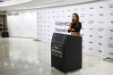 Governador Carlos Massa Ratinho Junior participa da abertura da exposição retrospectiva da carreira dos irmãos Gustavo e Otávio Pandolfo, OSGEMEOS , no Museu Oscar Niemeyer  -  Na foto, a presidente do Museu Oscar Niemeyer, Juliana Vosnika  -  Curitiba, 16/09/2021  -  Foto: José Fernando Ogura/AEN
