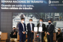 O governador Carlos Massa Ratinho Junior participa nesta segunda-feira (20), do lançamento da Semana Nacional de Transito ao lado do secretário nacional de Trânsito, Frederico Carneiro, e do diretor-geral do Detran-PR, Wagner Mesquita. 20/09/2021 - Foto: Jonathan Campos/AEN