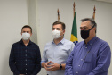 O Paraná vai começar a vacinar adolescentes de 12 a 17 anos com comorbidades e jovens de 17 anos sem comorbidades. A definição aconteceu nesta terça-feira (21) em reunião da Secretaria de Estado da Saúde com o Conselho de Secretarias Municipais de Saúde do Paraná (Cosems/PR) e a Associação dos Municípios do Paraná (AMP). Foto: Américo Antonio/SESA