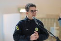 O governador Carlos Massa Ratinho Junior entrega nesta quarta-feira (22), novas viaturas para a Polícia Rodoviária Federal (PRF)  na sede da Superintendência no Paraná. Na foto, o Superintendente Regional, Antônio Paim de Abreu Junior. - 22/09/2021 - Foto: Geraldo Bubniak/AEN