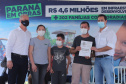 O governador Carlos Massa Ratinho Junior entrega nesta sexta-feira (24), para Inácio Martins, no Centro-Sul do Estado, 202 títulos de regularização fundiária para moradores do bairro São Roque. E tambem libera R$ 2 milhões para pavimentação de vias. 24/09/2021 - Foto: Geraldo Bubniak/AEN