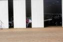 Quem precisa se deslocar entre Arapongas e Curitiba passou a contar com uma opção mais rápida e segura. O governador Carlos Massa Ratinho Junior confirmou nesta quarta-feira (30), no aeroporto municipal, a incorporação da cidade da Região Norte ao Voe Paraná, o maior programa de aviação regional do País. -  Arapongas, 30/09/2021  -  Foto Gilson Abreu/AEN