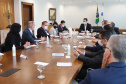 O governador Carlos Massa Ratinho Junior recebe nesta terça-feira (5) os reitores das universidades estaduais e o o superintendente de Ciência, Tecnologia e Ensino Superior, Aldo Bona.    - 05/10/2021 - Foto: Geraldo Bubniak/AEN