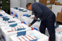 As 344.210 doses da vacina contra a Covid-19 referentes à 56ª pauta de distribuição do Ministério da Saúde chegaram ao Paraná nesta terça-feira (5). Foto: Américo Antonio/SESA